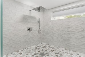 Shower, towels