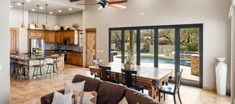 Desert Oasis w Hot Tub • Pool • Sports Courts • Views by Blissful Vacation Stays