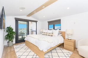 6 bedrooms, free WiFi, bed sheets