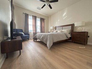 3 bedrooms, iron/ironing board, WiFi, bed sheets