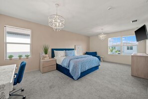 5 habitaciones, tabla de planchar con plancha, wifi y ropa de cama 