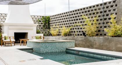 Queen Mini Suite at Angoria