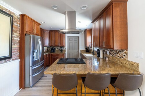 Charming 3-bedroom house with WiFi, AC in welcoming La Mesa