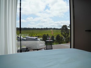 Comfort Cabin, Vineyard View