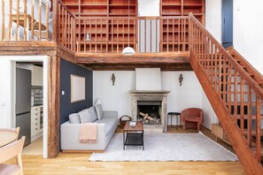 Télévision, chaîne hi-fi