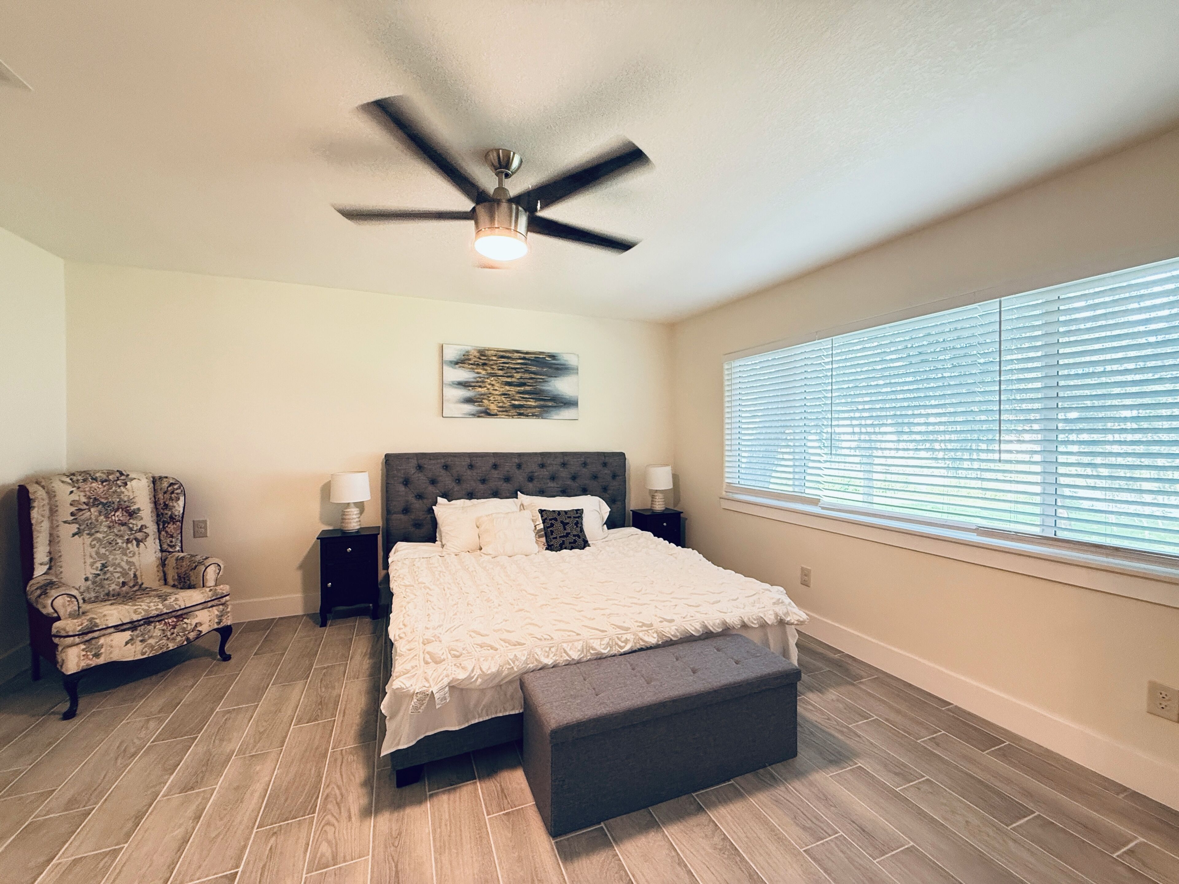 5 Schlafzimmer, Bügeleisen/Bügelbrett, WLAN, Bettwäsche