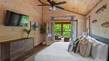 3 habitaciones, tabla de planchar con plancha, wifi y ropa de cama