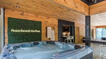 Tina de hidromasaje interior