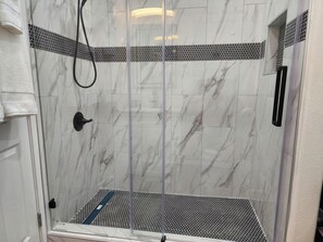 Shower, towels