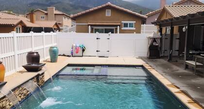 Brand New 1-bedroom house with WiFi, AC in San Bernardino near mountains