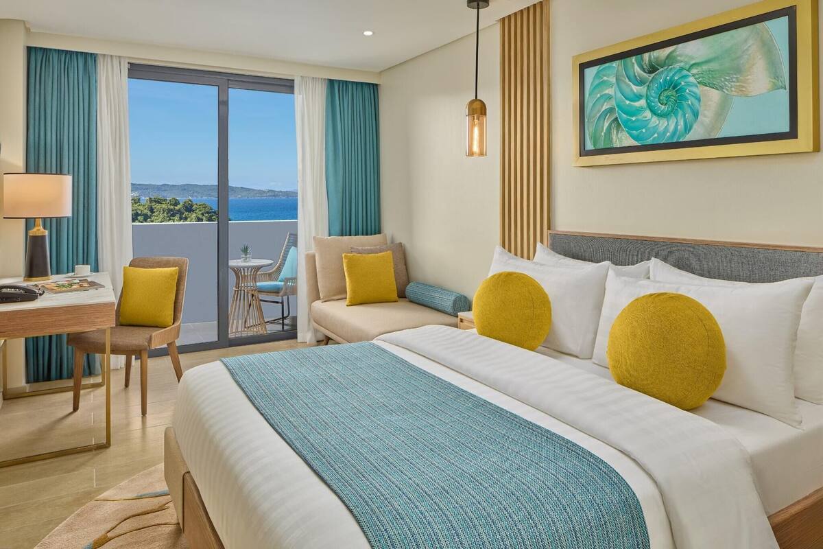 In-room safe, desk, iron/ironing board (on request), free WiFi