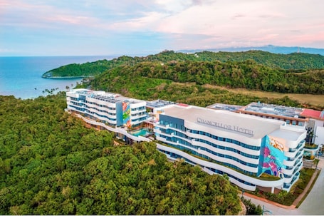 Exterior. Chancellor Hotel Boracay