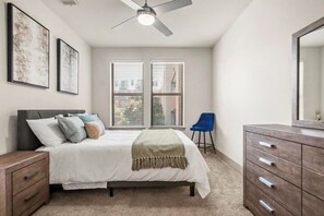 2 bedrooms, iron/ironing board, WiFi, bed sheets