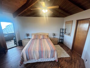 1 habitación, tabla de planchar con plancha, wifi gratis y ropa de cama 