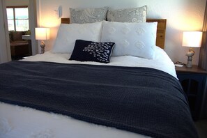 2 habitaciones, escritorio, wifi gratis y ropa de cama