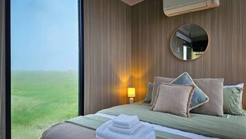 1 habitación y ropa de cama