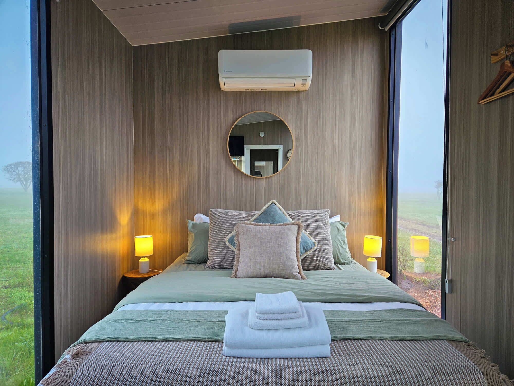 1 habitación y ropa de cama 