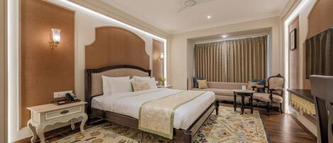 Superior Double Room | Desk, laptop workspace, free WiFi, bed sheets