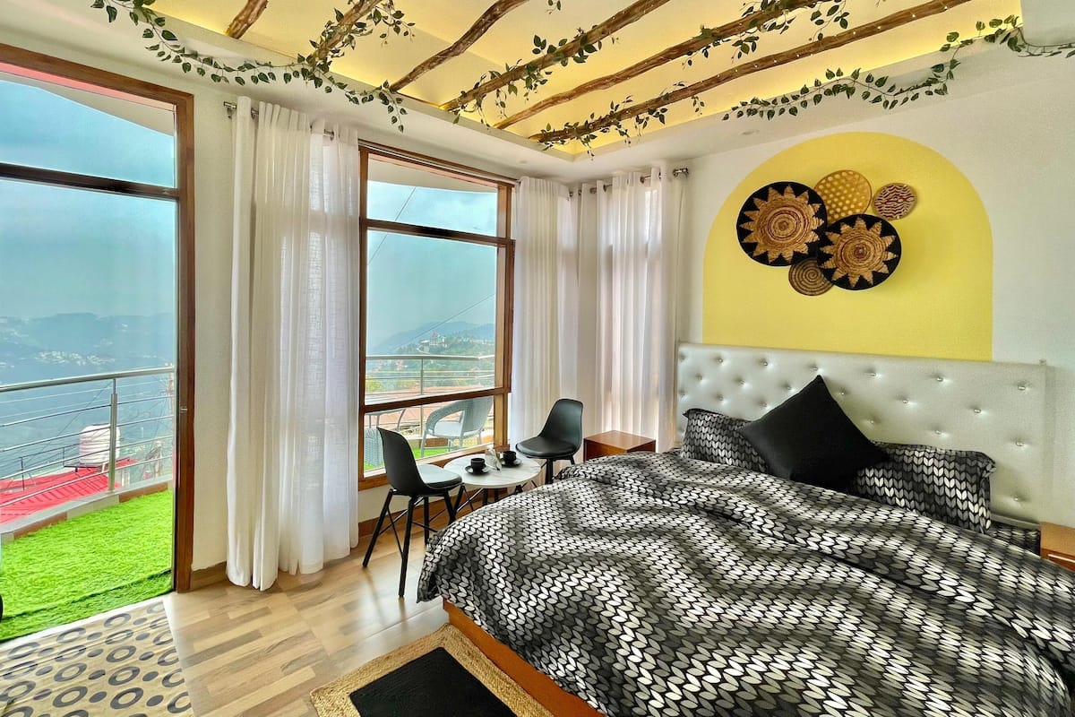 Deluxe Double Room, Hill View