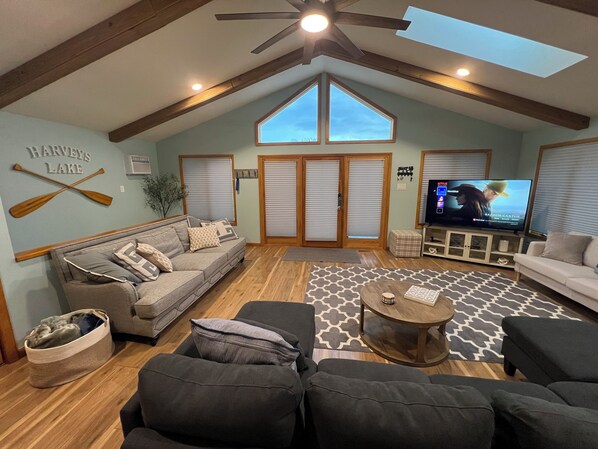 تلفزيون ذكي