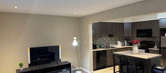 Cozy 3 Bedroom 2.5 bathroom house