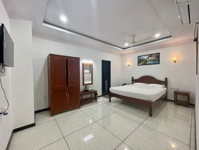 Palm Paradise Resort