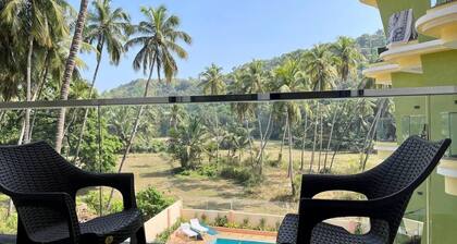 Palm Paradise Resort