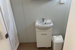 Chambre simple économique | Salle de bain