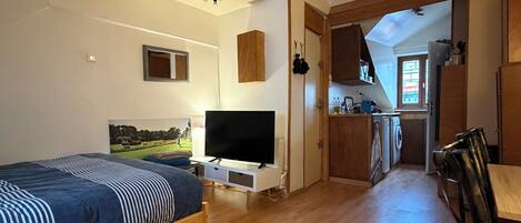 1 makuuhuone, ilmainen Wi-Fi, vuodevaatteet