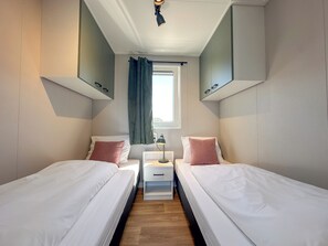 2 bedrooms, Internet