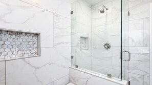 Shower, jetted bath, hair dryer, towels