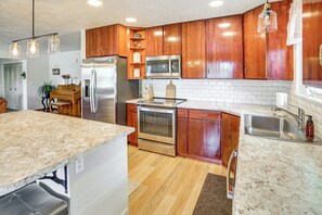 Fridge, microwave, stovetop, dishwasher - Spacious Rock Springs Stay Near Shops & Dining! (Rock Springs)