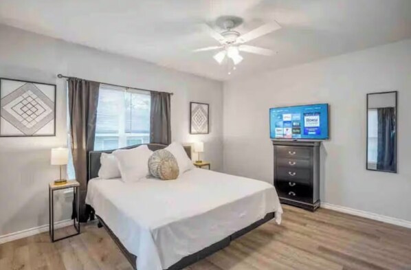 1 bedroom, desk, iron/ironing board, travel cot