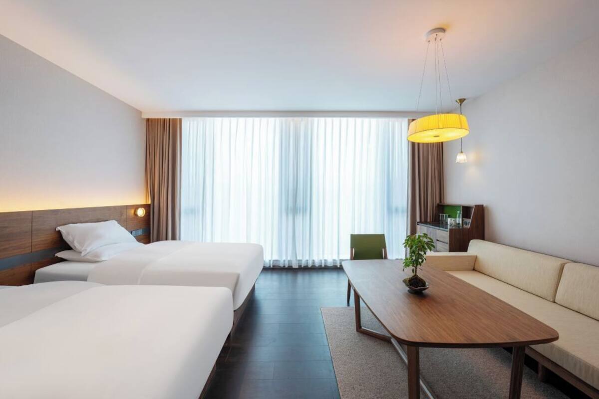 Blackout drapes, soundproofing, iron/ironing board, free WiFi