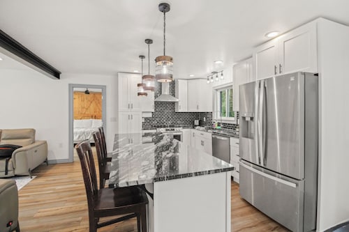 Comfortable Cottage with hot tub in Delta Junction, AK