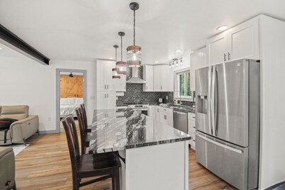 Comfortable Cottage with hot tub in Delta Junction, AK