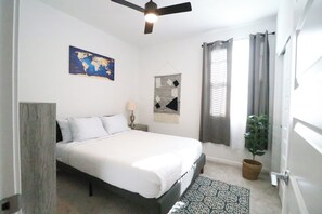 3 bedrooms, iron/ironing board, WiFi, bed sheets