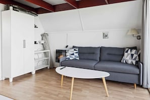 TV, fireplace - Holiday Home Near Beach Fun in Gedser (Gedser)
