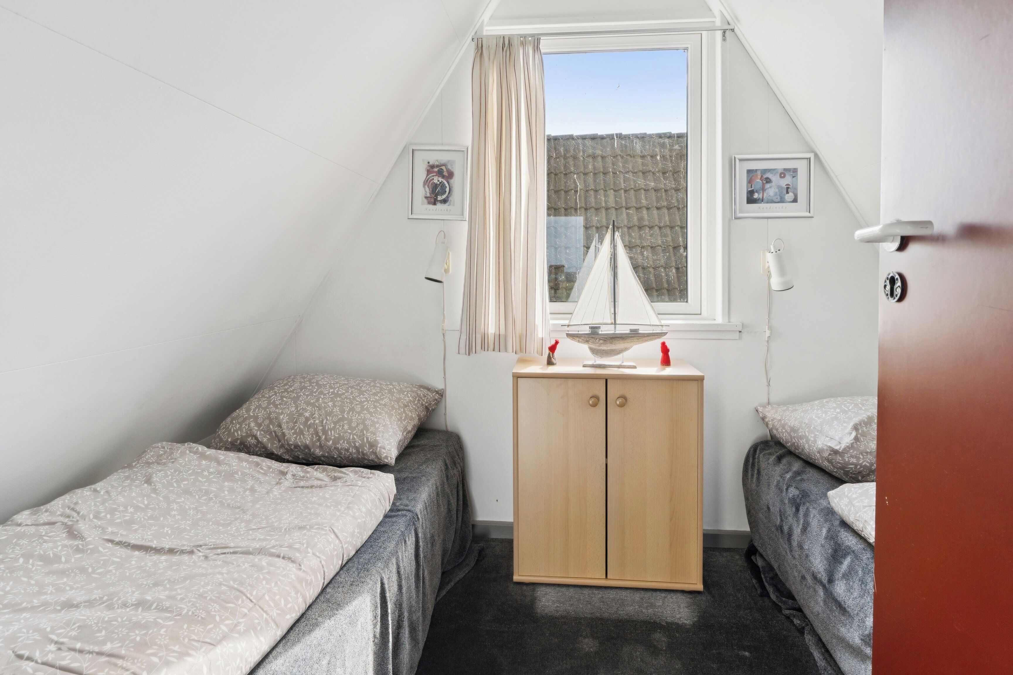 2 bedrooms, free WiFi