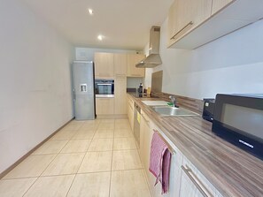 Fridge, microwave, oven, stovetop - Romance sur les Remparts - Route des Vins (Rouffach)