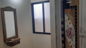 Perincian bahagian dalam