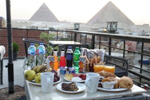 Petit déjeuner à emporter compris tous les jours