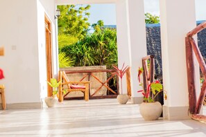 Terrace/patio - Amazing Beach Hotel (Nungwi)