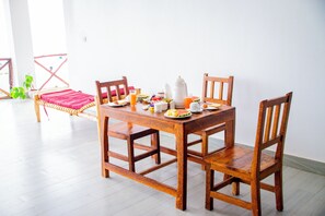 Petit déjeuner buffet compris tous les jours