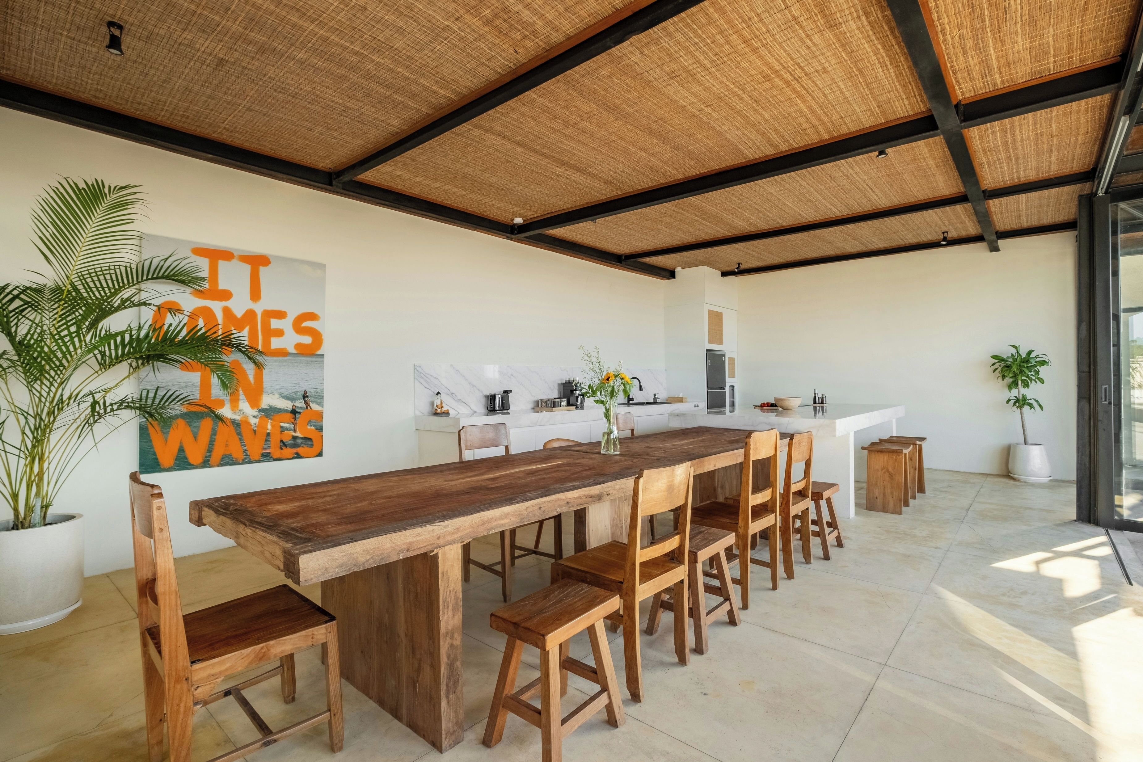 Villa familiar, vistas al mar | Comedor