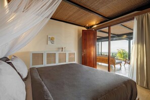 Villa familiar, vista al océano | Sábanas de algodón egipcio y ropa de cama de alta calidad