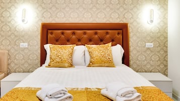 In-room safe, iron/ironing board, free WiFi