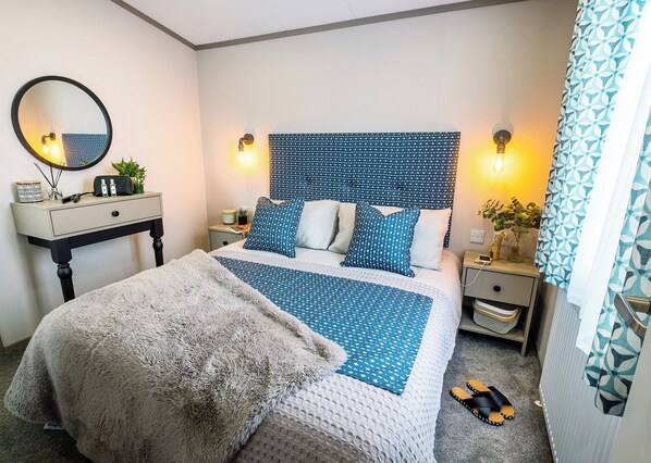 2 bedrooms