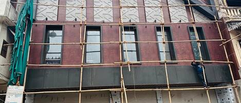 Front of property – evening/night