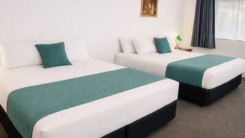 Desk, laptop workspace, iron/ironing board, free WiFi